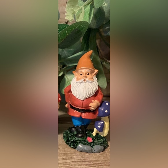 🍄 CERAMIC MUSHROOM GNOME 🍄 - Picture 4 of 7